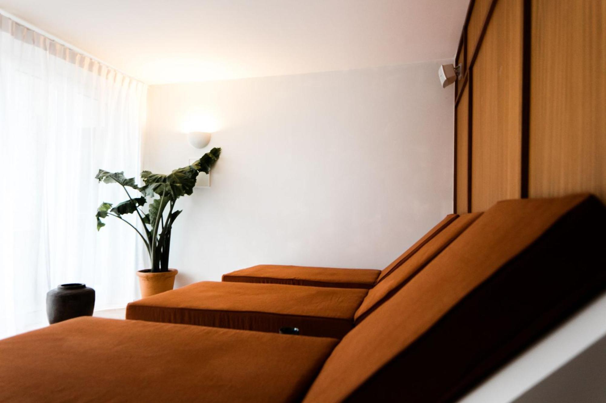 Les Roches Rouges, A Beaumier Hotel Saint-Raphaël Екстериор снимка