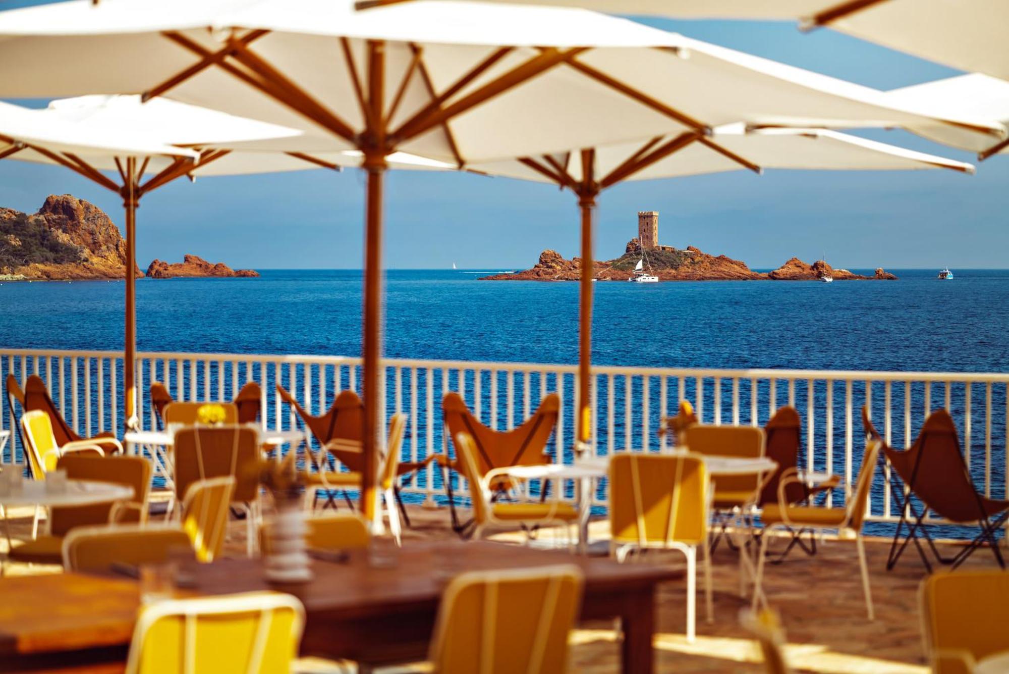 Les Roches Rouges, A Beaumier Hotel Saint-Raphaël Екстериор снимка